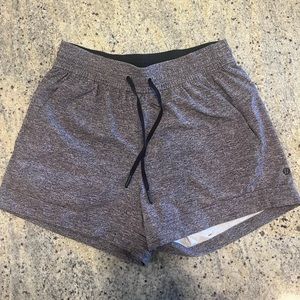 Lululemon High Rise Shorts - Grey Size 4